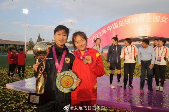 美女扒开